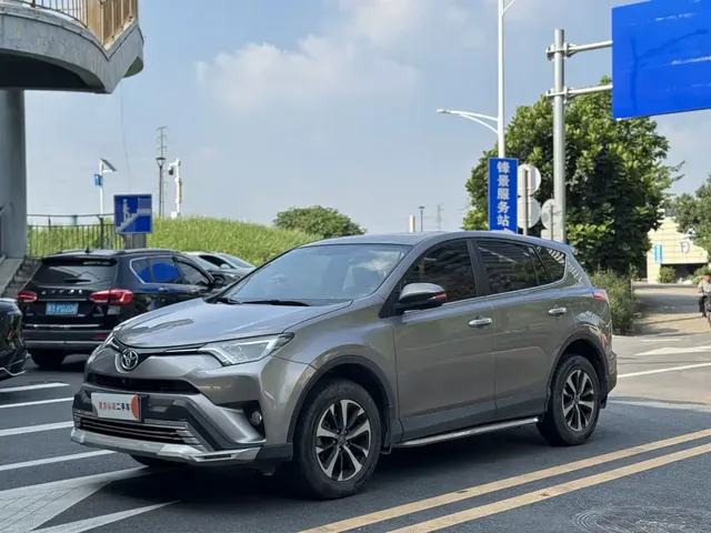 Toyota RAV4 Rongfang 2019 2.0L CVT 2WD Trend Edition China VI