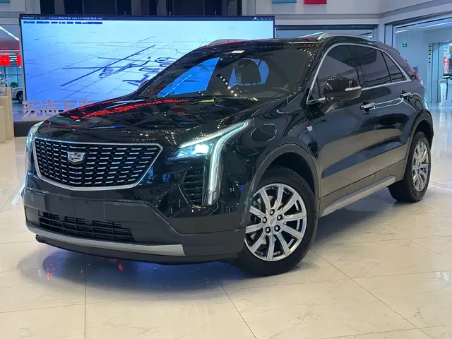 Cadillac XT4 2021 28T FWD Premium Edition