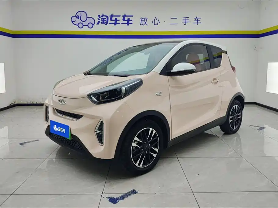 QQ New Energy Little Ant 2022 Facelift Sweet Edition Half Sugar LFP 30.7kWh 30kW 301km