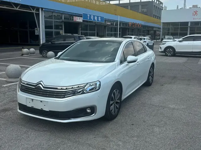 Citroën C6 2021 400THP Comfort Version