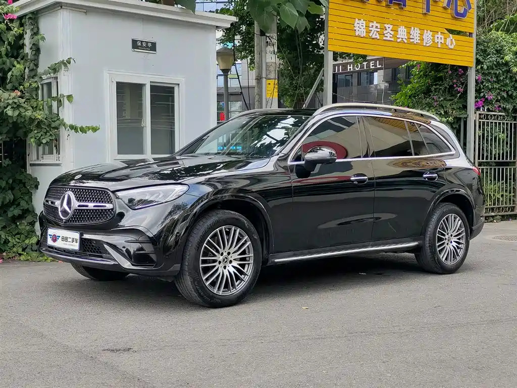 Mercedes-Benz GLC 2023 GLC 300 L 4MATIC Sport 5-Seater