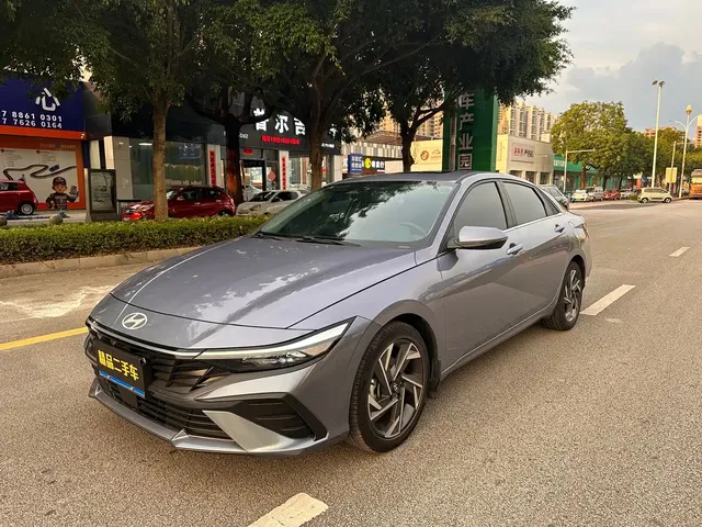 Hyundai Elantra 2023 Model 1.5L CVT LUX Premium Edition