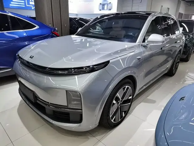 Li Auto Li L8 2025 Ultra Smart Renewal Edition