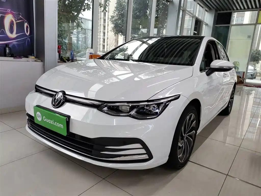 Volkswagen Golf 2023 Facelift 280TSI DSG Pro