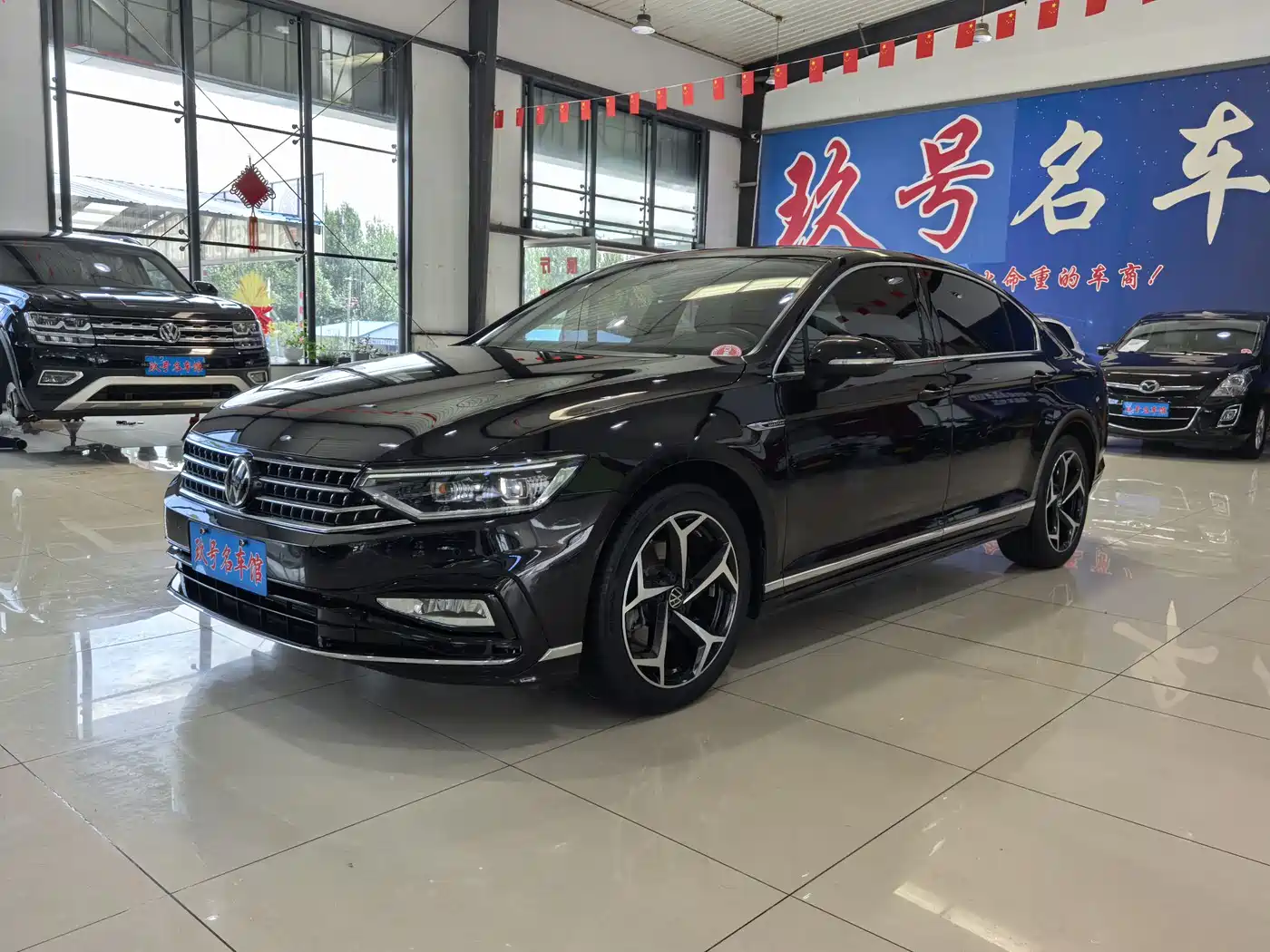 Volkswagen Magotan 2023 Model 2 Million Commemorative Edition 330TSI DSG Luxury