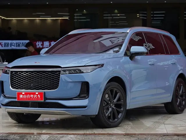 Li Auto Li ONE 2021 Extended Range 6-Seater