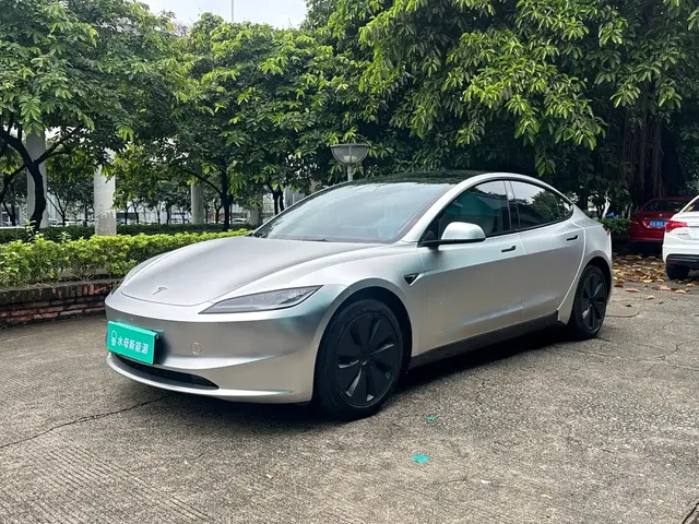 Tesla Model 3 2023 Rear-Wheel Drive