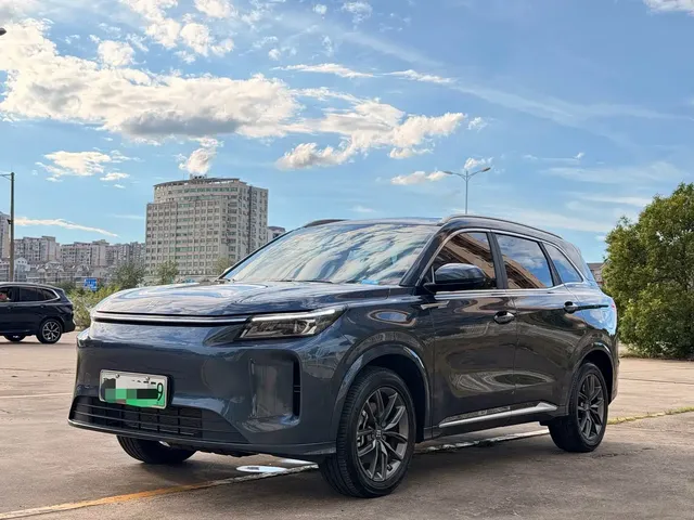 Landian E5 PLUS 2026 165km Long Range First Experience Edition (7-seater)