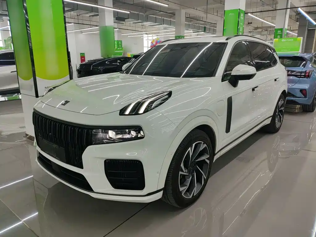 Lynk & Co 09 EM-P 2021 2.0T PHEV Halo 6-seater