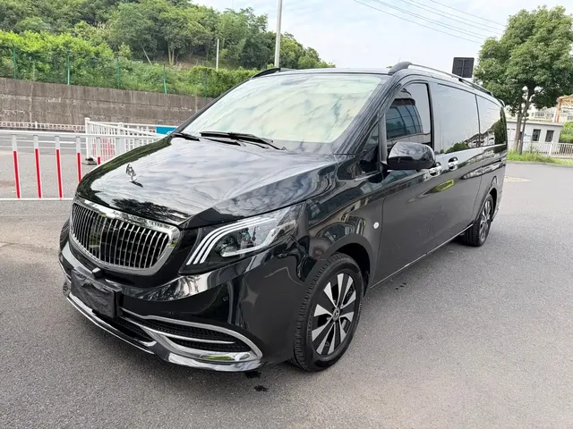 Mercedes-Benz Vito 2021 2.0T Business Edition 7-seater