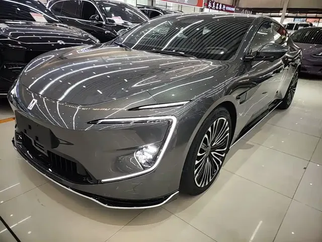 Avatr 12 2025 Facelift Ultra EV AWD