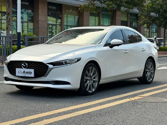Mazda 3 Axela 2021 2.0L Automatic Quality Shine