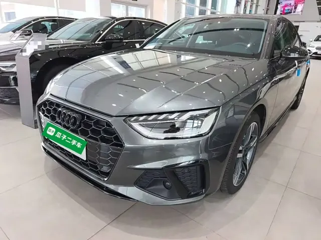 Audi A4L 2022 40 TFSI Luxury Dynamic