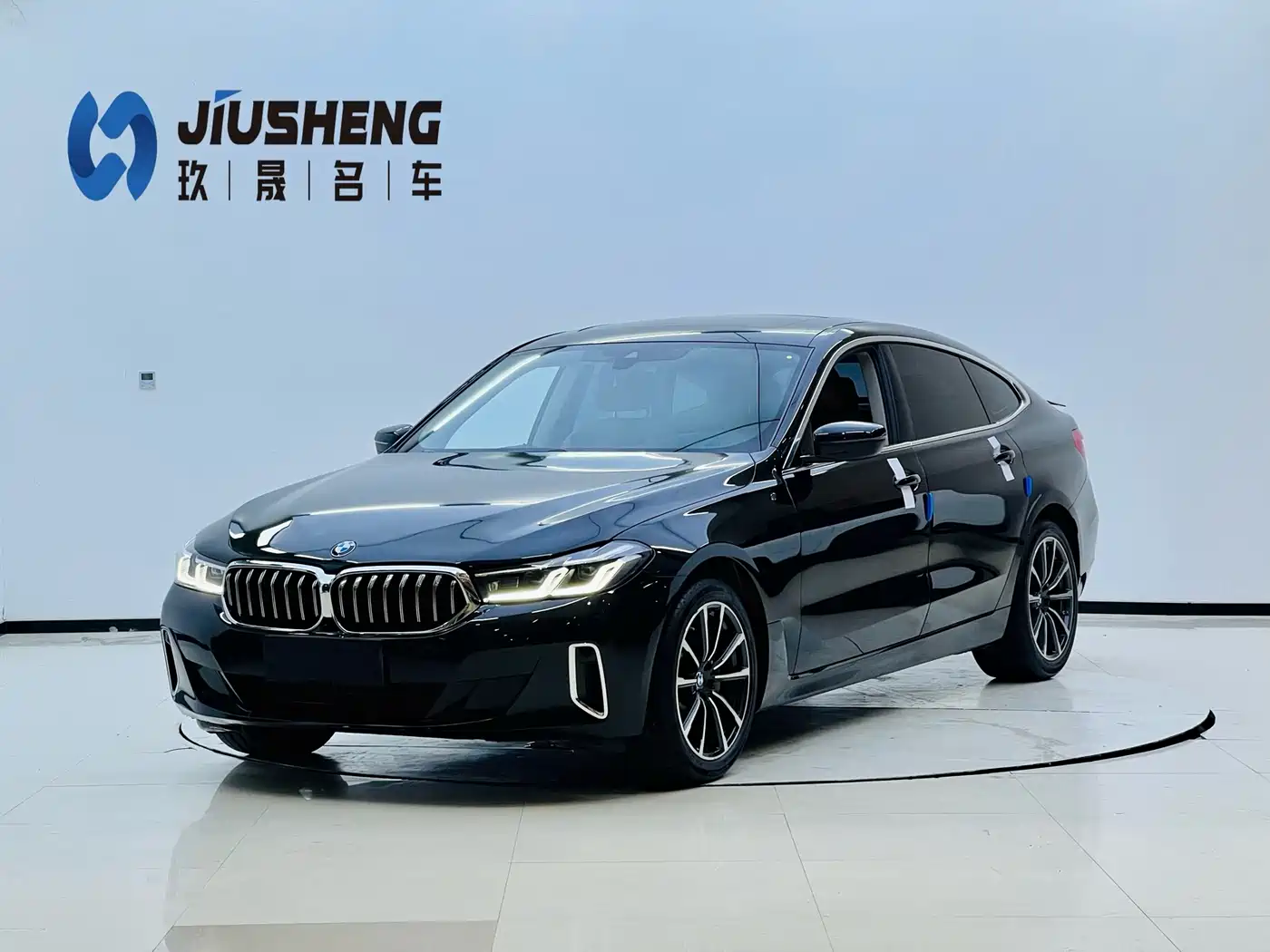 BMW 6 Series GT 2022 Model 630i Luxury Design Package