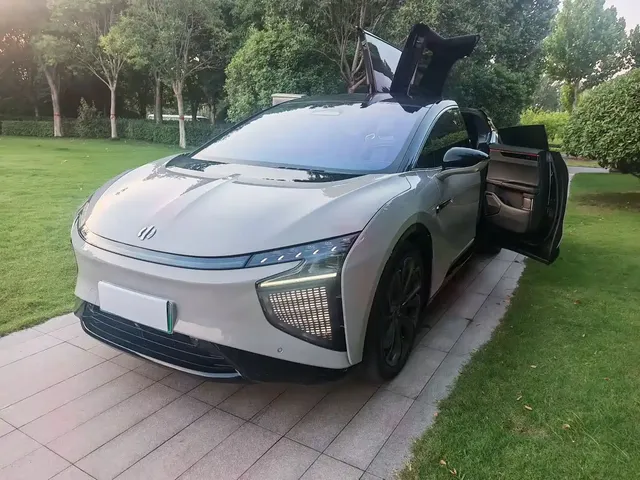 HiPhi X 2021 Performance Edition 6-Seater