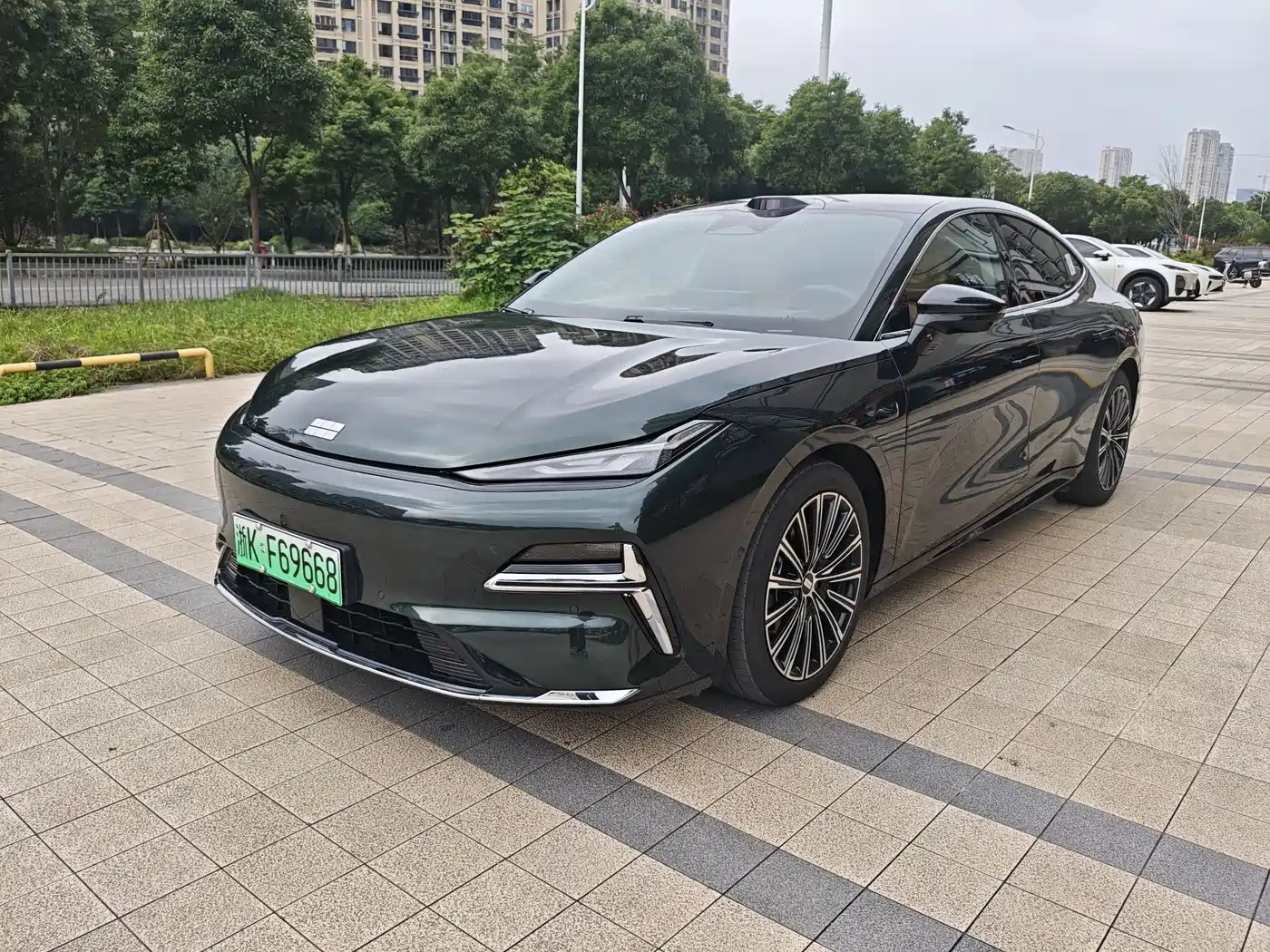 Geely Galaxy Xingyao 8 2025 130km EM-P Starship Edition