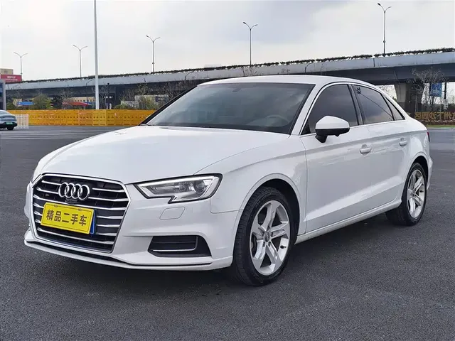 Audi A3 2020 Limousine 35 TFSI Progressive Type China VI