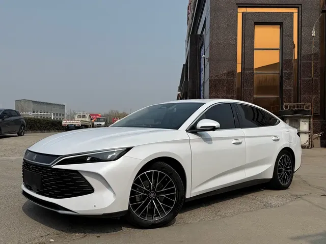 BYD Qin L 2024 DM-i 120KM Excellence Model