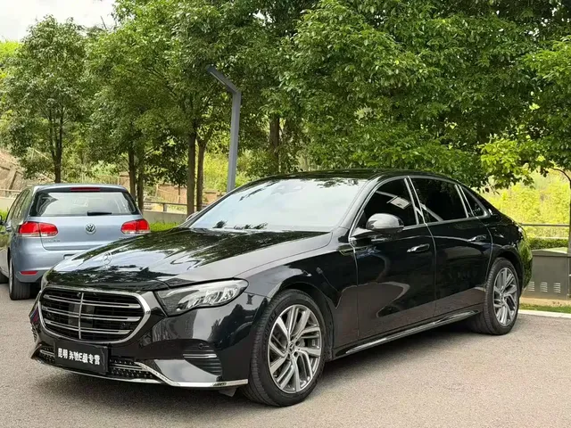 Mercedes-Benz E-Class 2024 E 300 L Fashion