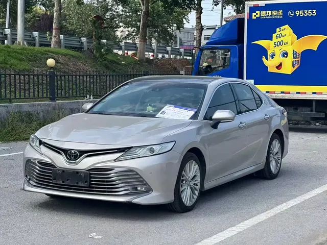 Toyota Camry 2019 2.5G Luxury (China V)