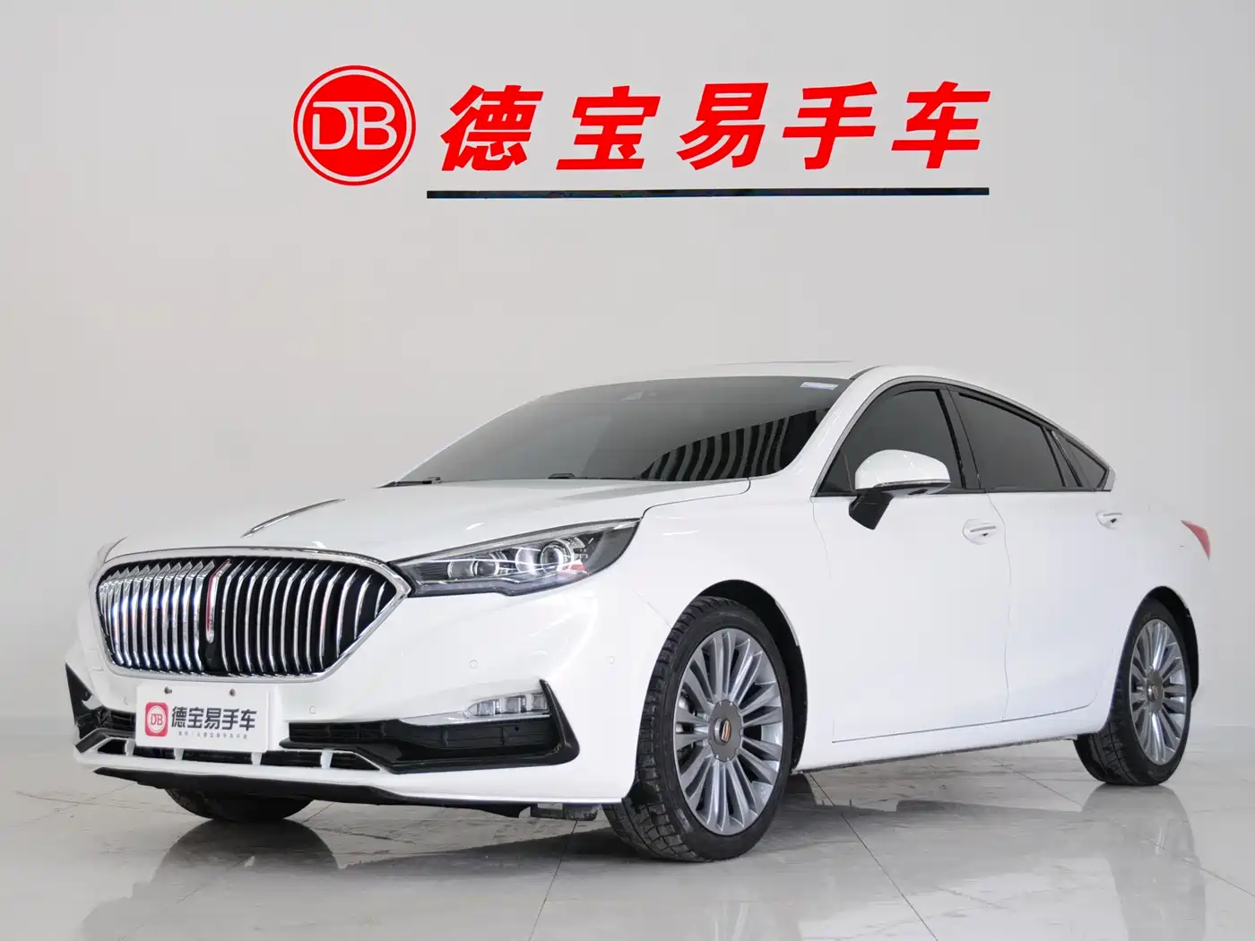 Hongqi H5 2020 1.8T Automatic Smart Connected Leader Edition