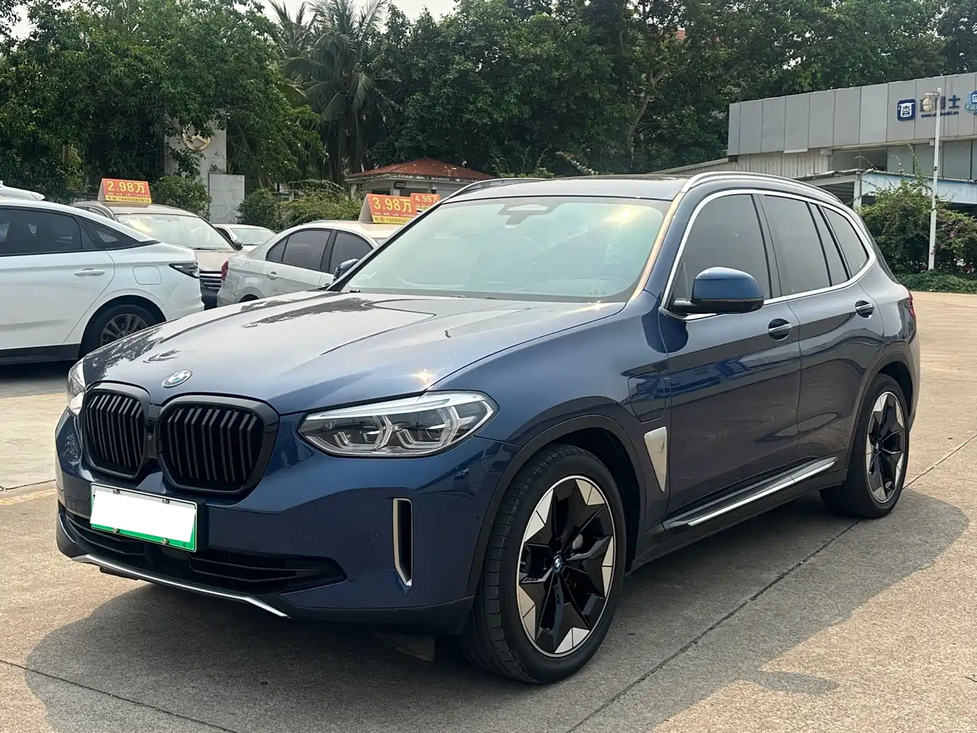 BMW iX3 2021 Pioneer