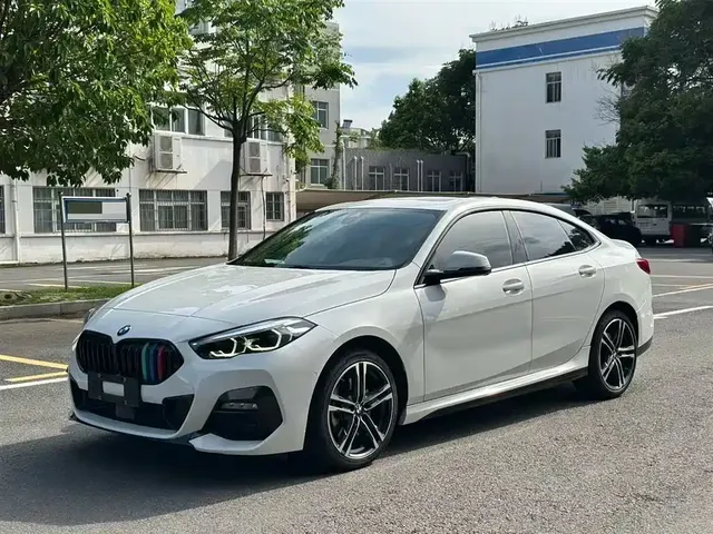BMW 2 Series (Import) 2023 225i 4-Door Coupe M Sport Shadowline Package