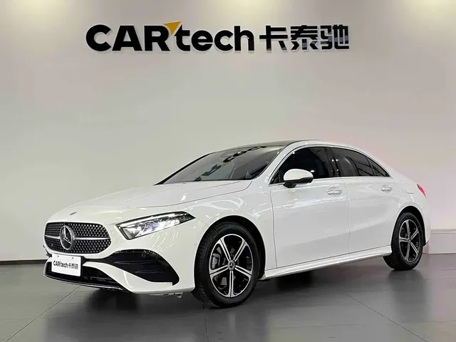 Mercedes-Benz A-Class 2023 A 200 L Fashion