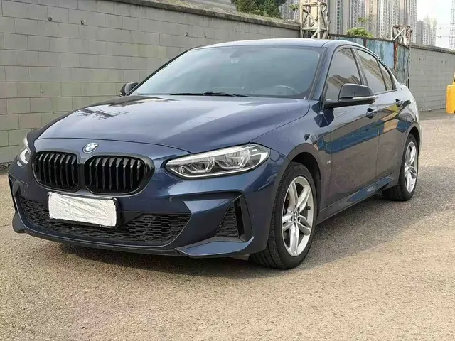 BMW 1 Series 2021 120i M Sport Shadow Edition