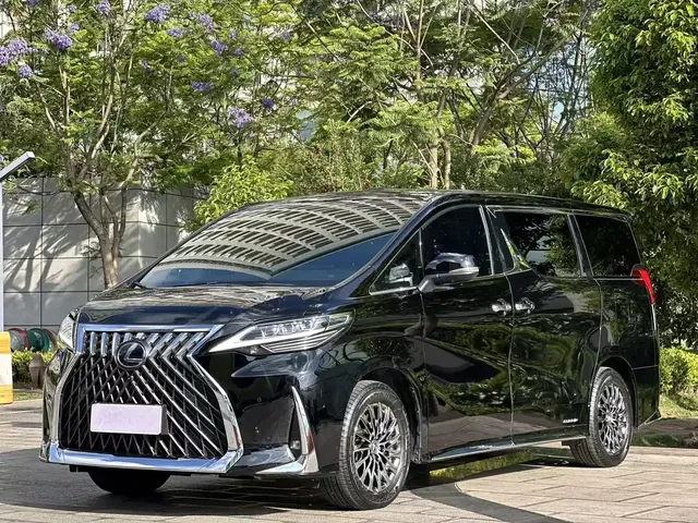 Lexus LM 2020 300h 4-Seat Imperial Edition
