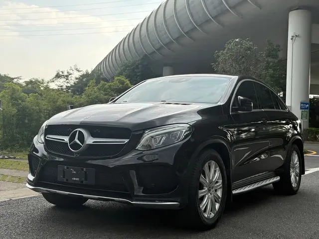 Mercedes-Benz GLE Coupe 2018 GLE 320 4MATIC Coupe SUV