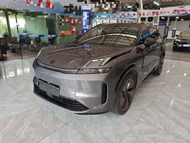 Lynk & Co 08 EM-P 2023 220km Time Limited Edition