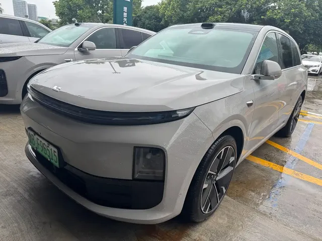 Li Auto L6 2025 Max Smart Renewal Edition