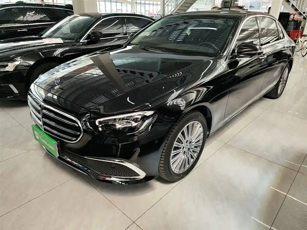 Mercedes-Benz E-Class 2024 E 300 L Premium