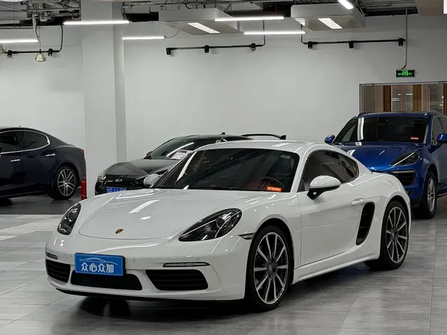 Porsche 718 2022 Cayman 2.0T