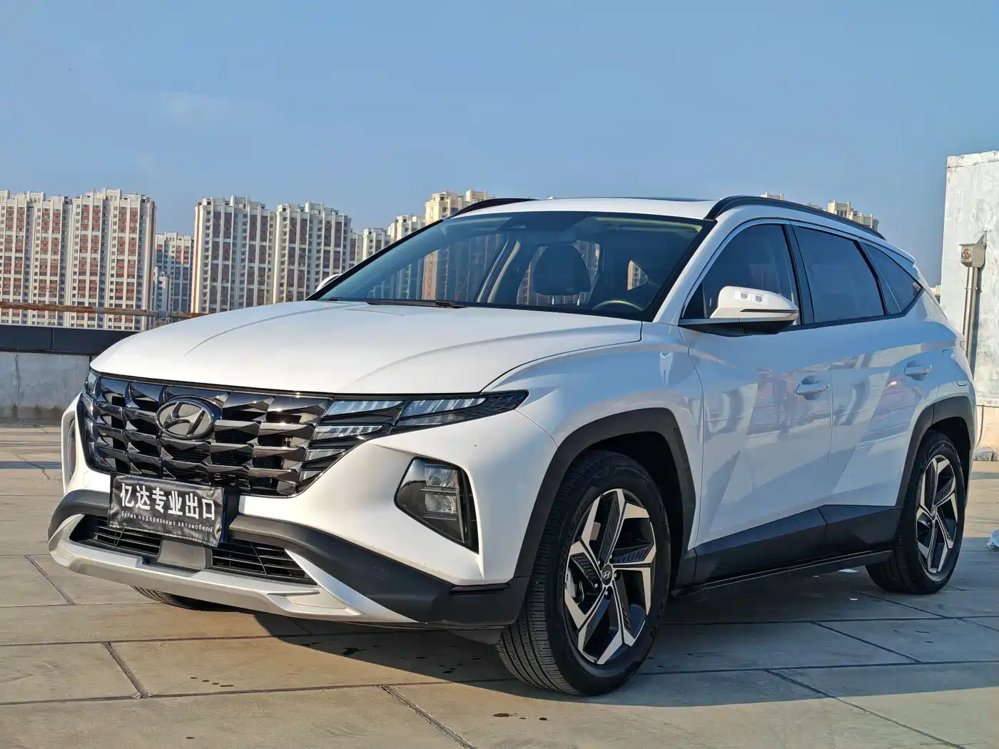 Hyundai Tucson 2021 Tucson L 1.5T DCT LUX Premium