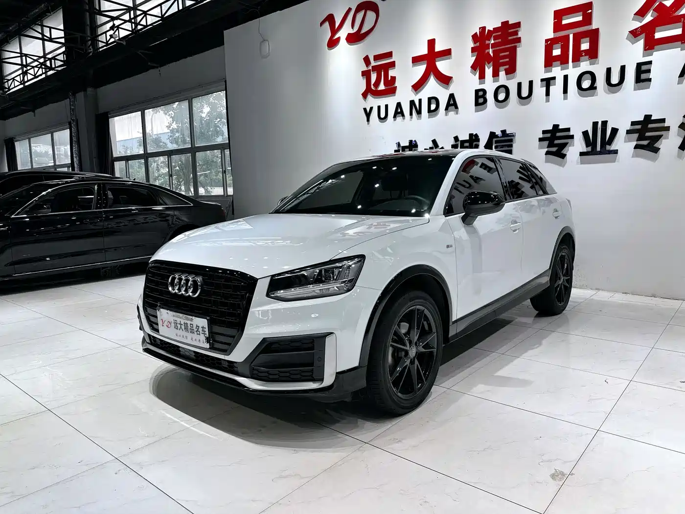 Audi Q2L 2020 35 TFSI Progressive Dynamic Model