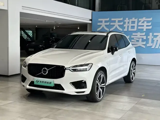 Volvo XC60 Plug-in Hybrid 2021 T8 E-Drive Hybrid Inscription Sport