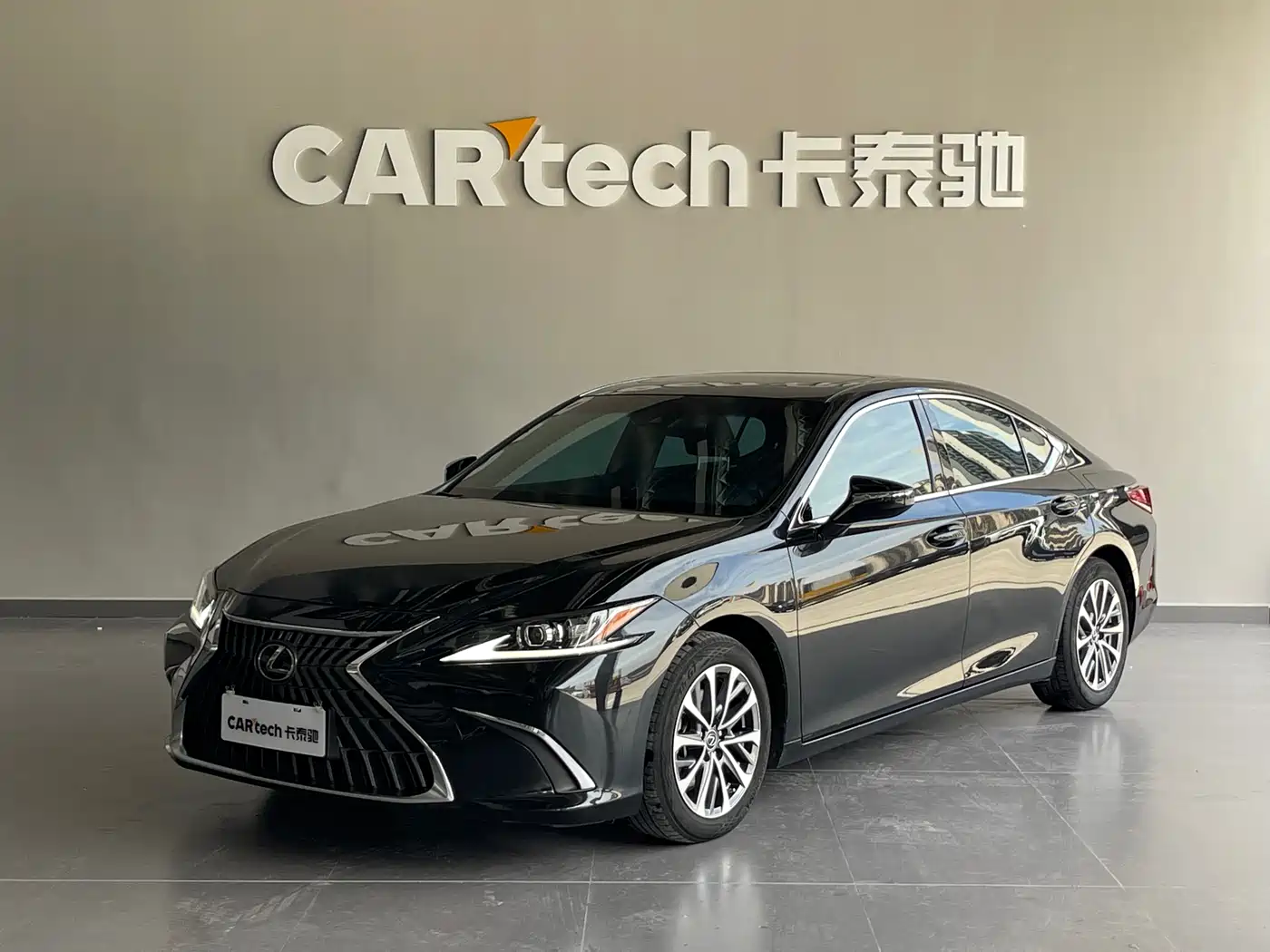 Lexus ES 2022 200 Luxury Edition
