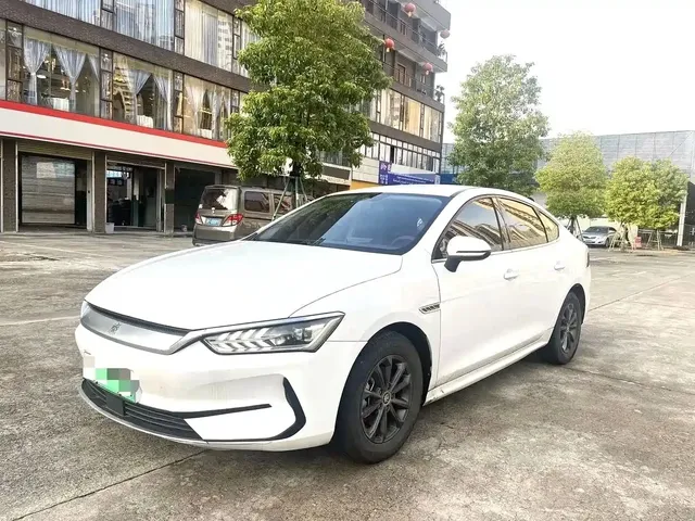 BYD Qin PLUS 2021 EV 400KM Premium Edition
