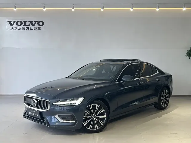 Volvo S60 2024 B4 Inscription Luxury Edition