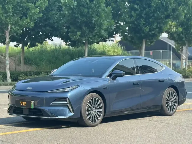 Geely Galaxy Xingyao 8 2025 130km EM-P Explorer Edition
