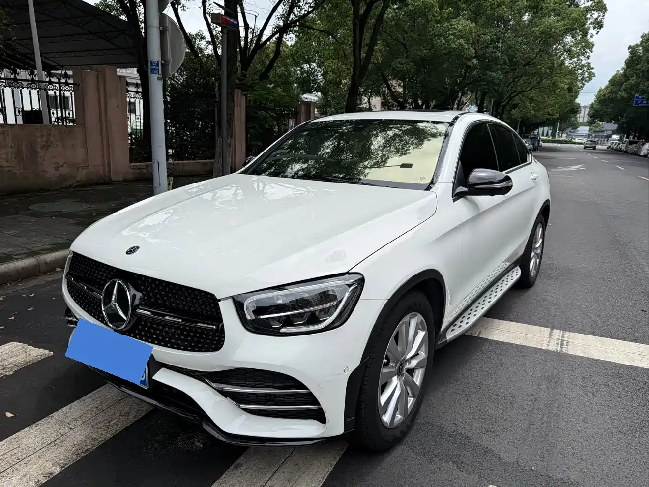 Mercedes-Benz GLC Coupe 2020 GLC 260 4MATIC Coupe SUV