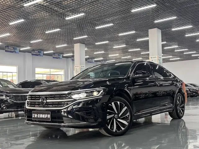Volkswagen Passat 2026 Outstanding Edition 380TSI Dragon Glory Version