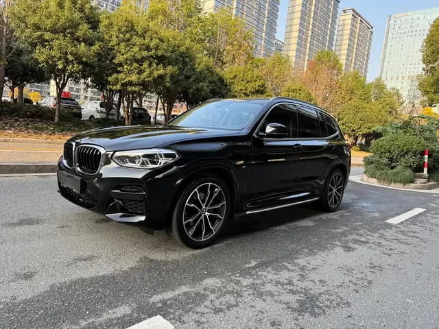BMW X3 2021 xDrive25i Luxury Package