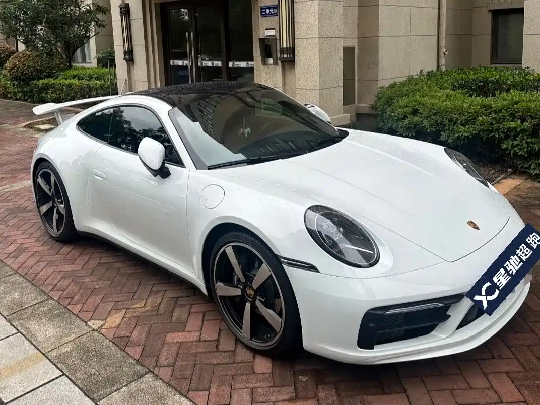Porsche 911 2022 Carrera 3.0T