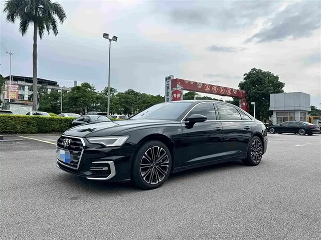 Audi A6L 2023 45 TFSI Premium Selection Dynamic