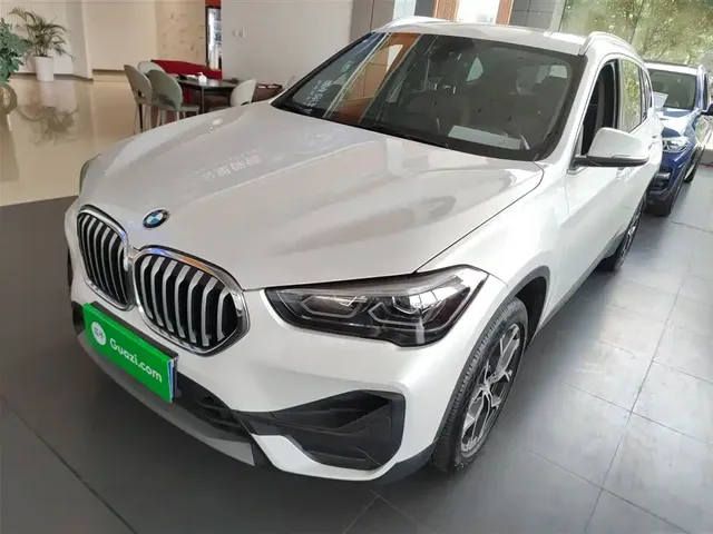 BMW X1 2021 sDrive25Li Leading