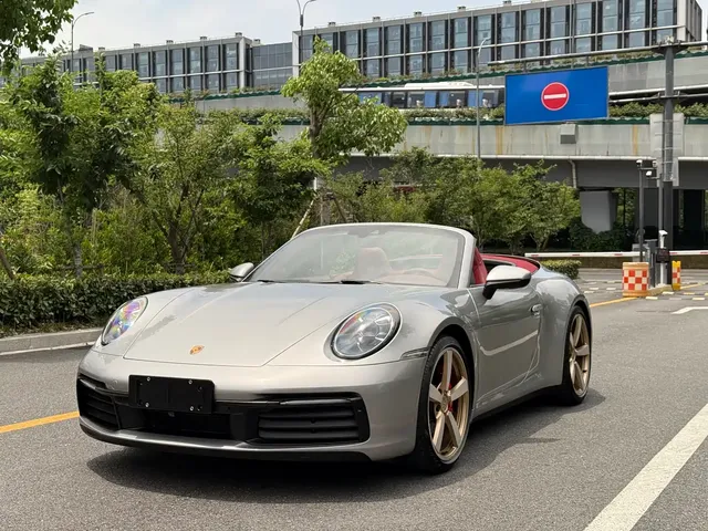Porsche 911 2020 Carrera Cabriolet 3.0T