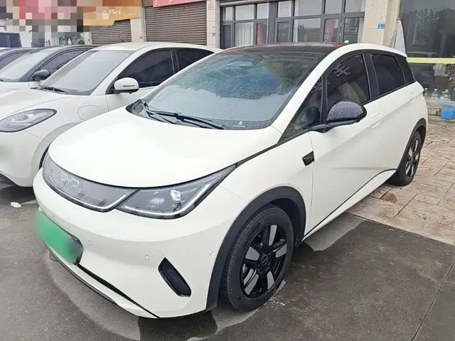BYD Dolphin 2025 Smart Drive Edition 410km Fashion Version
